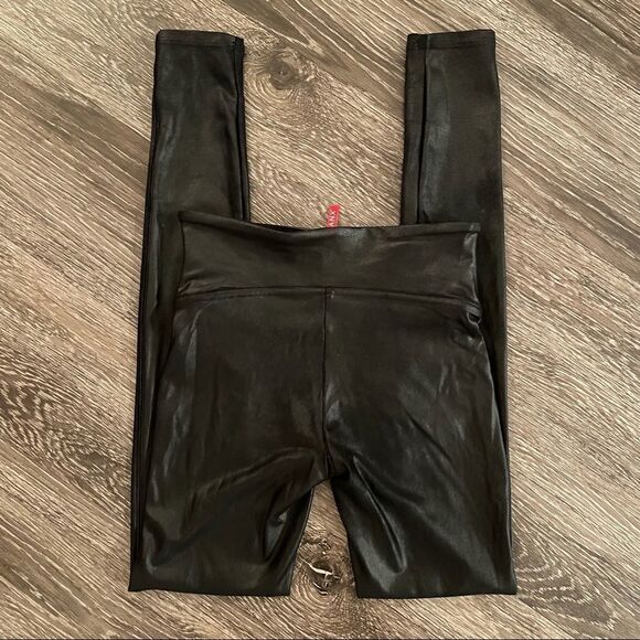 Spanx faux leather leggings - Picture 5 of 5